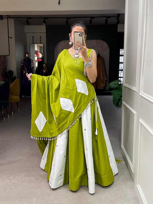 Gorgeous dual color Kali style Parro green cotton Chaniya Choli 6mtr flair with a trendy blouse with mirror work
