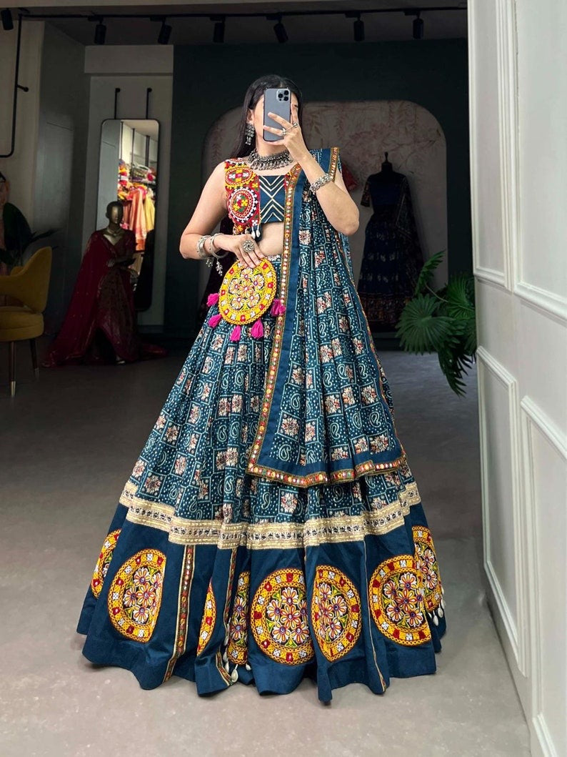 Gorgeous dual color Kali style cotton Chaniya Choli 6mtr flair with a trendy blouse with mirror work