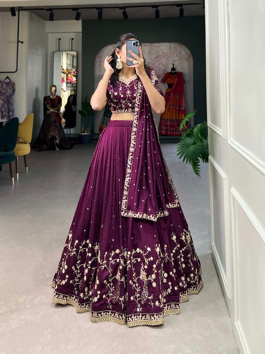 womens fashionable Blck Choli