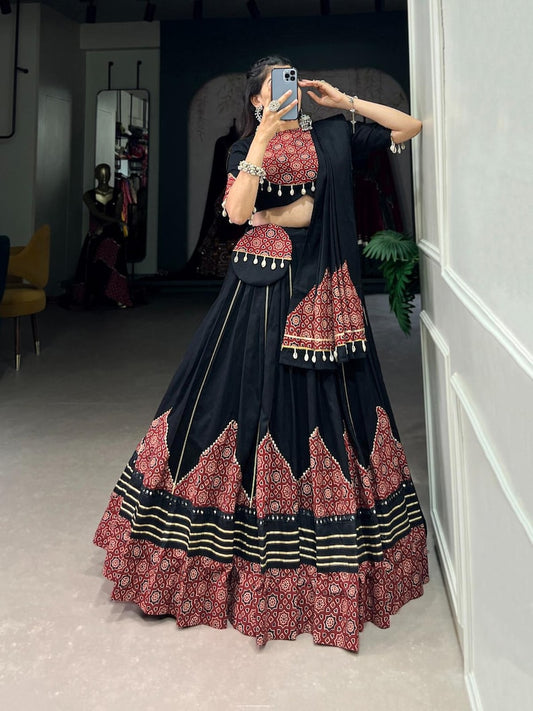 Traditional Set with Half Saree New Choli