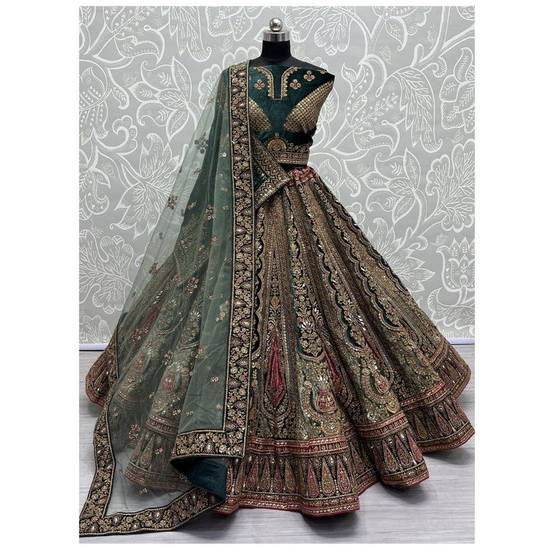 Exclusive Designer Heavy Velvet Lehenga Choli , Beautiful Blouse Piece With Soft Net Dupatta , Wedding & Reception Outfit Wear Lehenga Choli
