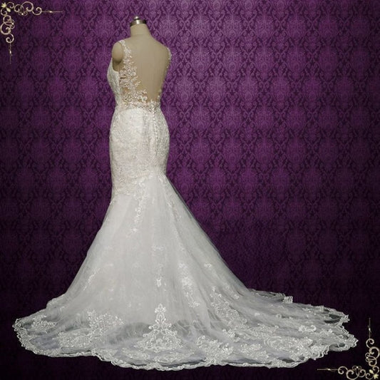 Exquisite Lace Mermaid Wedding Dress with Open Back