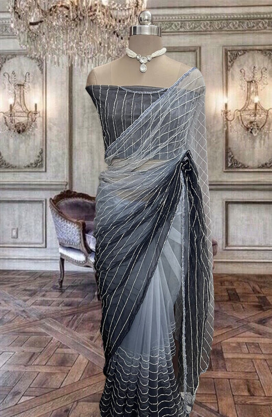 Beautiful dusty lavender- purple shaded georgette saree