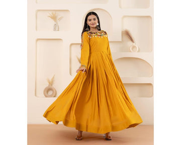 Heavy pure soft fox georgette laheriya print gown.New blue color gown|wedding wear|beautiful navaratri gown|girls and women wear|fully flair gown|gown georgette fabric |laheriya print gown|